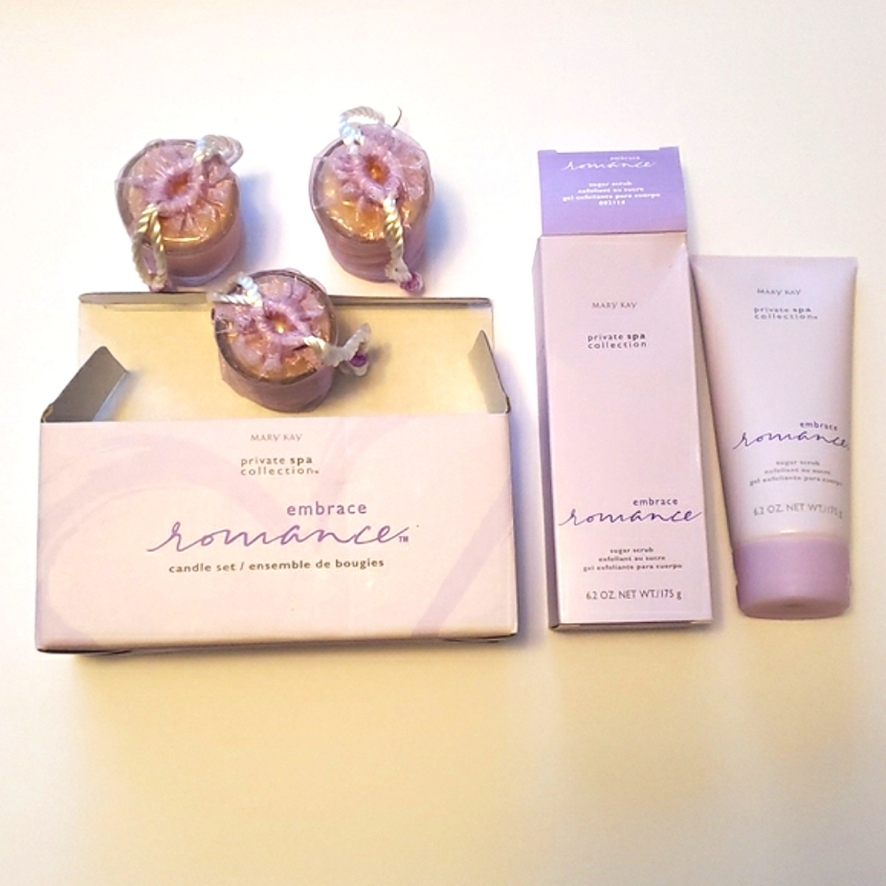 Lot of 2 Mary Kay Embrace Romance Candles and Sugar Scrub